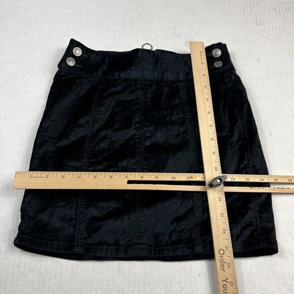 Free People Velvet Retro Mini Skirt Black Side Button Casual Back Zip Size 25 - Picture 4 of 10